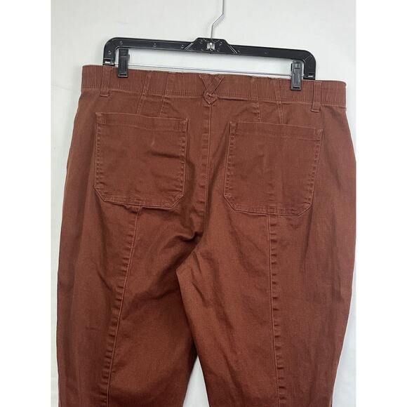 Democracy Women's Size 12 Red 'Ab' Solution Denim Jogger Pants - Picture 6 of 10